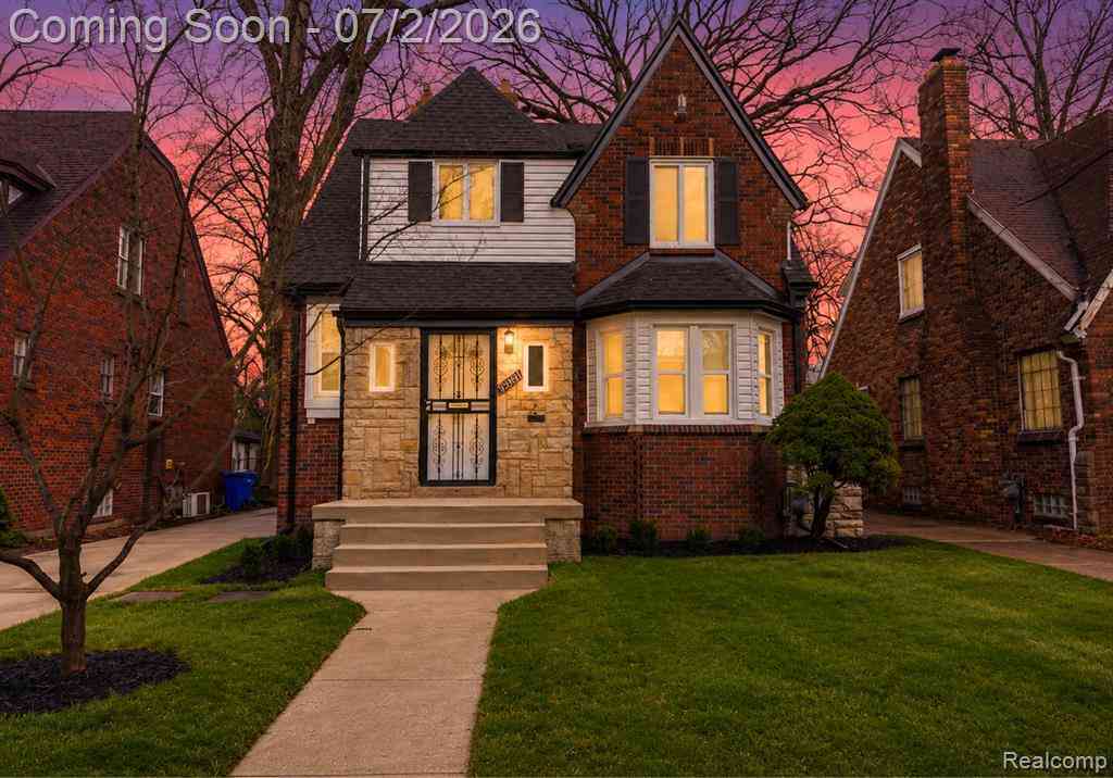 Homes For Sale - 5991 Bishop Street <br/> Wayne County, Detroit, MI 48224