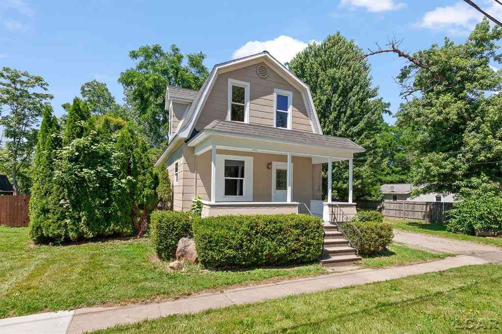 Homes For Sale - 120 Sherman Street <br/> Brooklyn, MI 49286