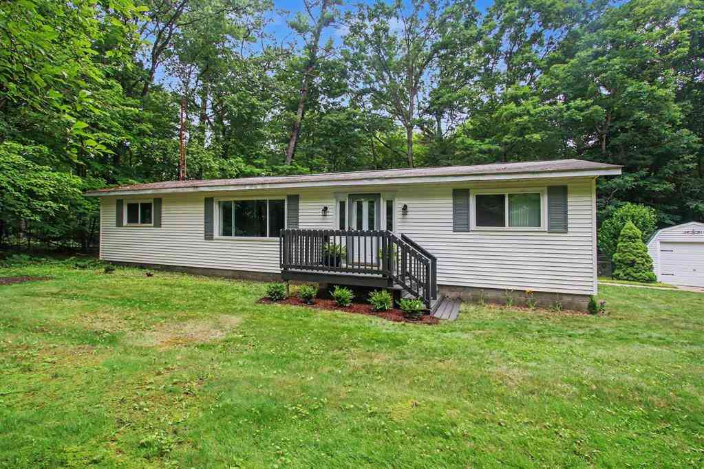 Homes For Sale - 850 W Michillinda Road <br/> Muskegon County, Muskegon, MI 49445