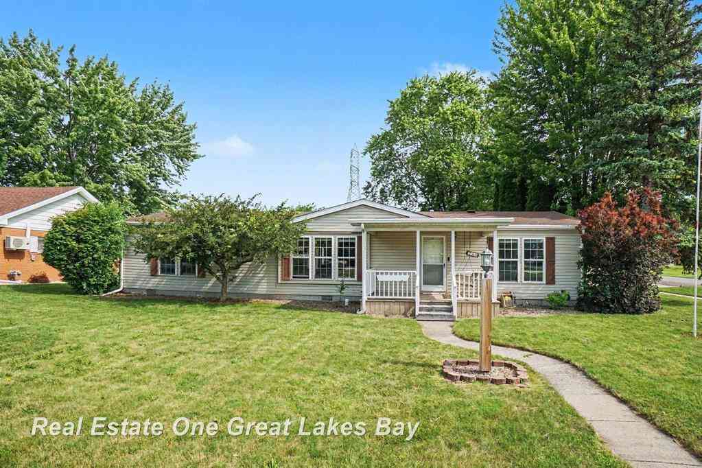 Homes For Sale - 760 Doro Lane <br/> Saginaw, MI 48604