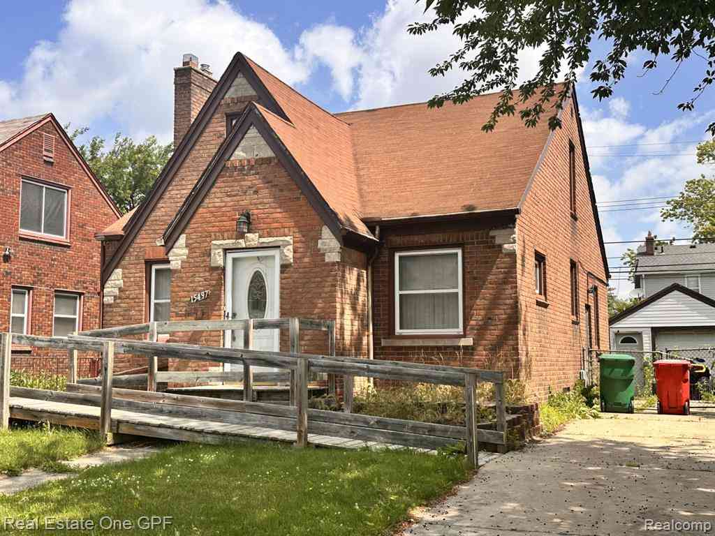 Homes For Sale - 15497 Nehls Avenue <br/> Eastpointe, MI 48021