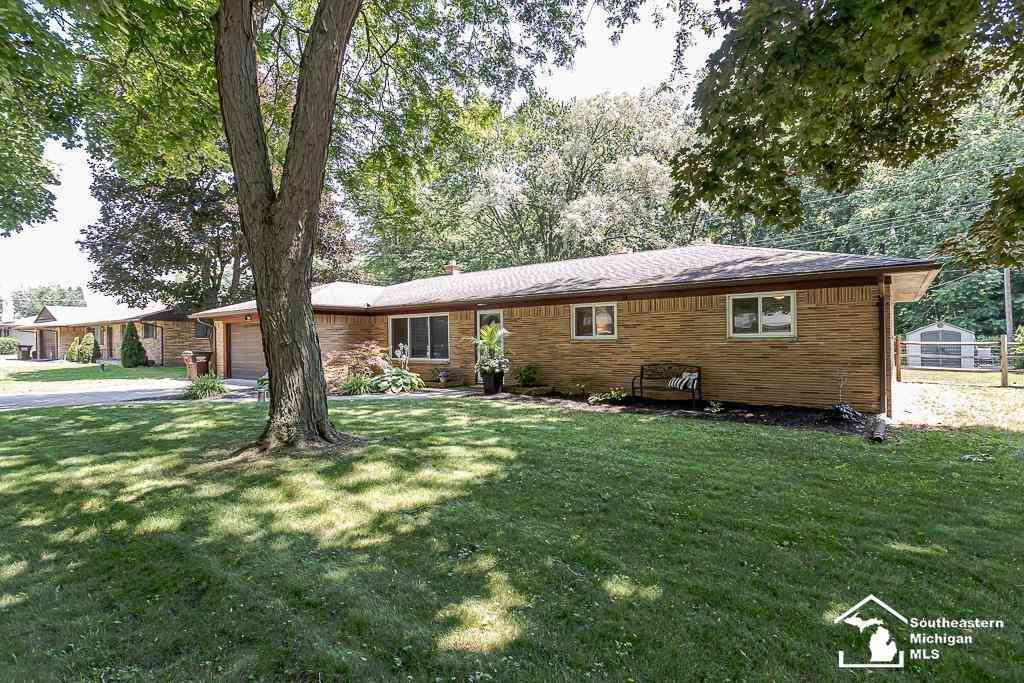 Homes For Sale - 9804 Pamela Street <br/> Monroe County, Temperance, MI 48182