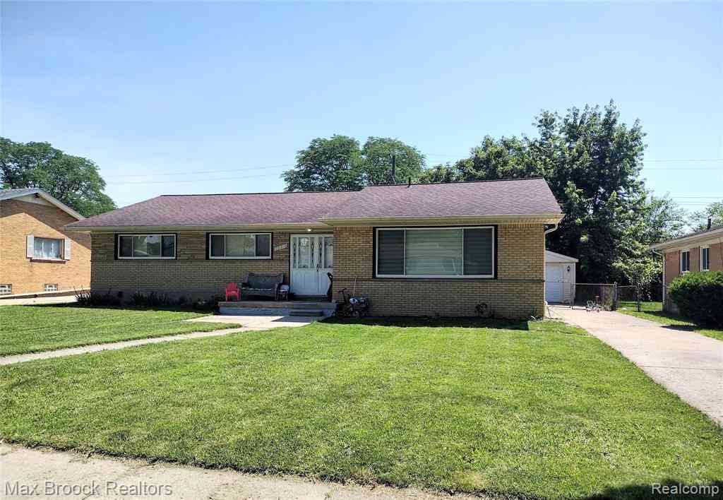 Homes For Sale - 25210 Ridge Cliff Drive <br/> Oakland County, Southfield, MI 48075