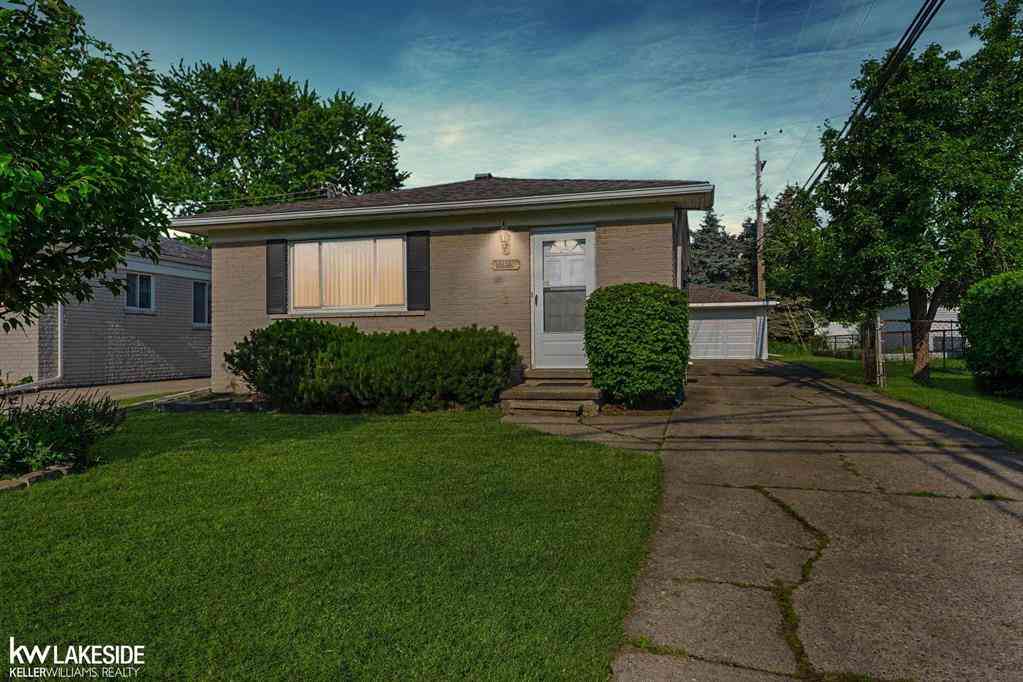 Homes For Sale - 32919 Warkop Avenue <br/> Macomb County, Warren, MI 48093