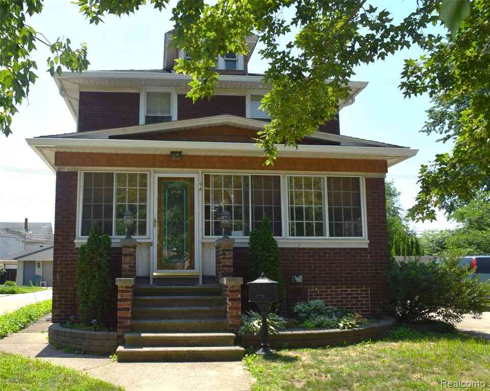 Homes For Sale - 331 Chestnut Street <br/> Wyandotte, MI 48192