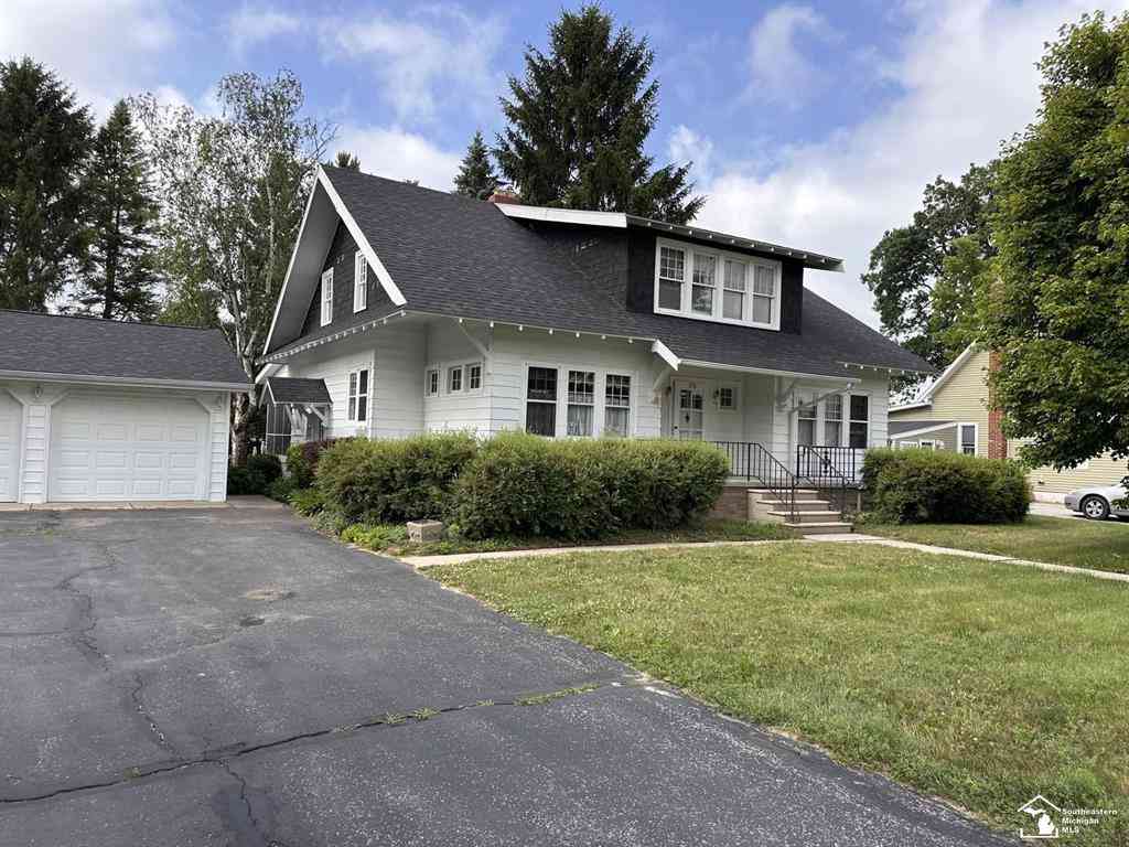 Homes For Sale - 275 W Vesey Street <br/> Monroe County, Petersburg, MI 49270