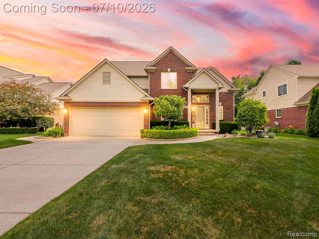 Homes For Sale - 57492 Hawthorn Drive <br/> Macomb County, Washington, MI 48094