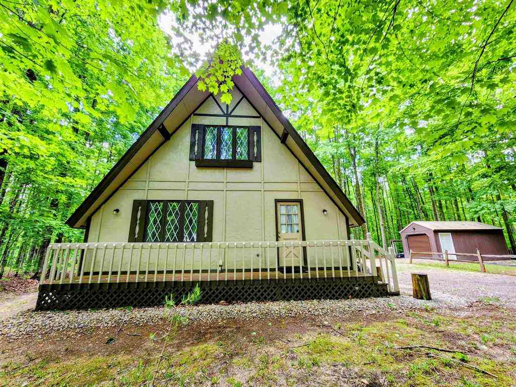 Homes For Sale - 5834 Forestgrove Drive <br/> Antrim County, Elmira, MI 49730