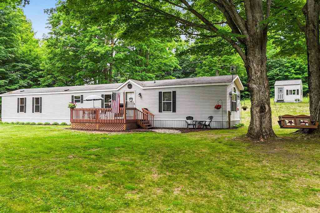 Homes For Sale - 7346 Traverse Road <br/> Benzie County, Thompsonville, MI 49683