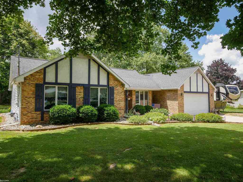 Homes For Sale - 8468 Rondale Drive <br/> Grand Blanc, MI 48439