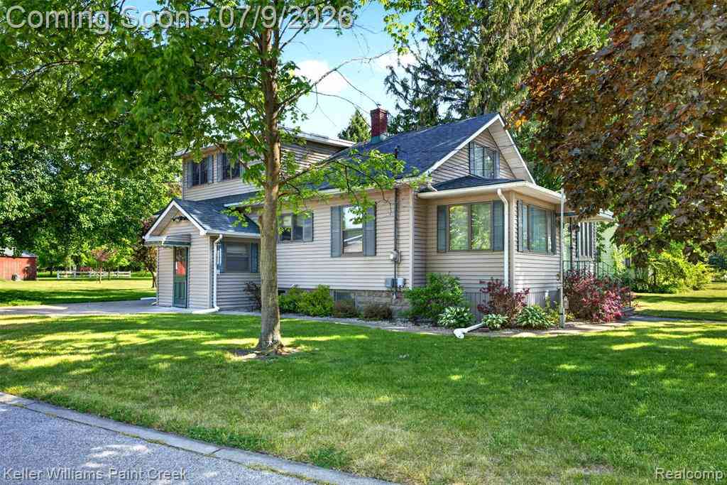Homes For Sale - 204 Russell Road <br/> Kawkawlin, MI 48631