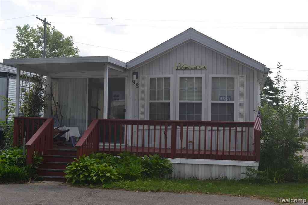 Homes For Sale - 1140 S Ortonville Rd Unit 98 Road <br/> Oakland County, Ortonville, MI 48462