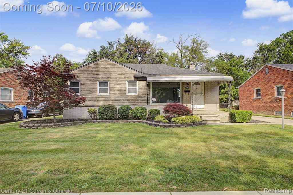 Homes For Sale - 542 Central Street  <br/> Wayne County, Inkster, MI 48141