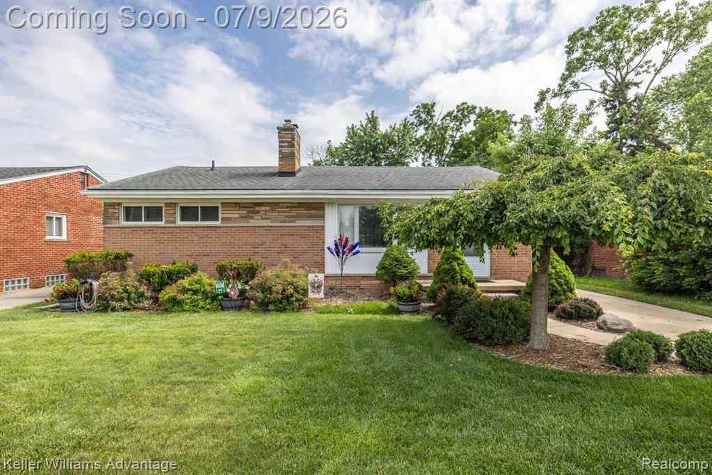 Homes For Sale - 31731 Joy Road <br/> Wayne County, Westland, MI 48185