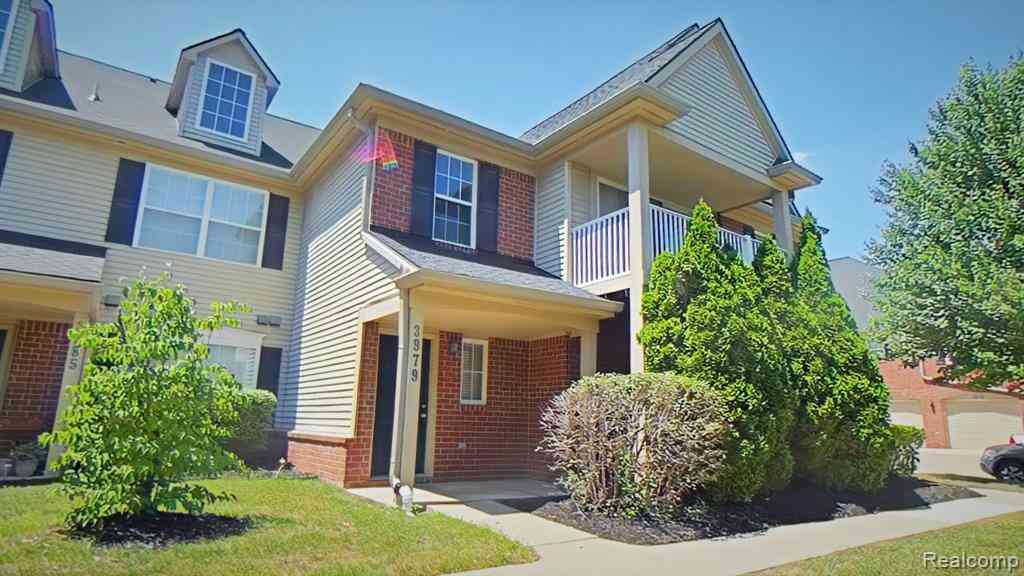 Condo For Rent - 3979 Berkeley Avenue <br/> Canton, MI 48188