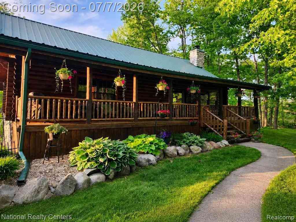 Homes For Sale - 12426 Shaffer Road <br/> Davisburg, MI 48350