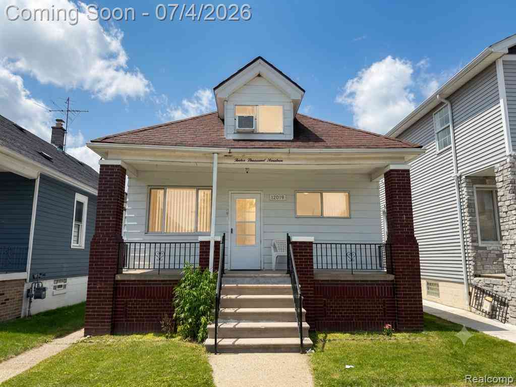 Homes For Sale - 12019 Sobieski Street <br/> Wayne County, Hamtramck, MI 48212