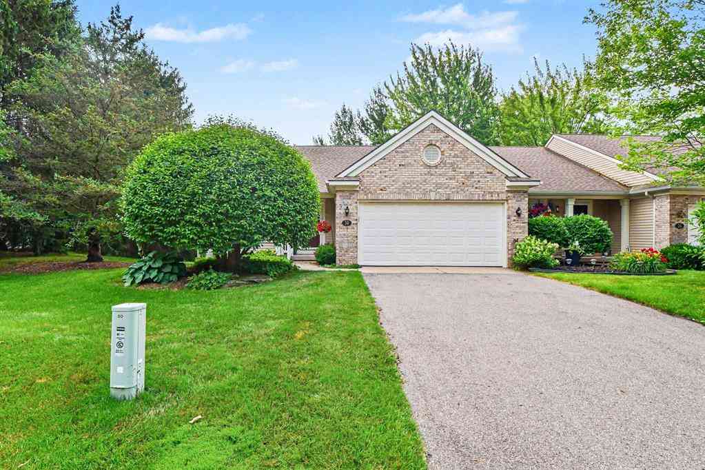 Condo For Sale - 30 Aspen Lane Ne NE #40<br/> Grand Rapids, MI 49546