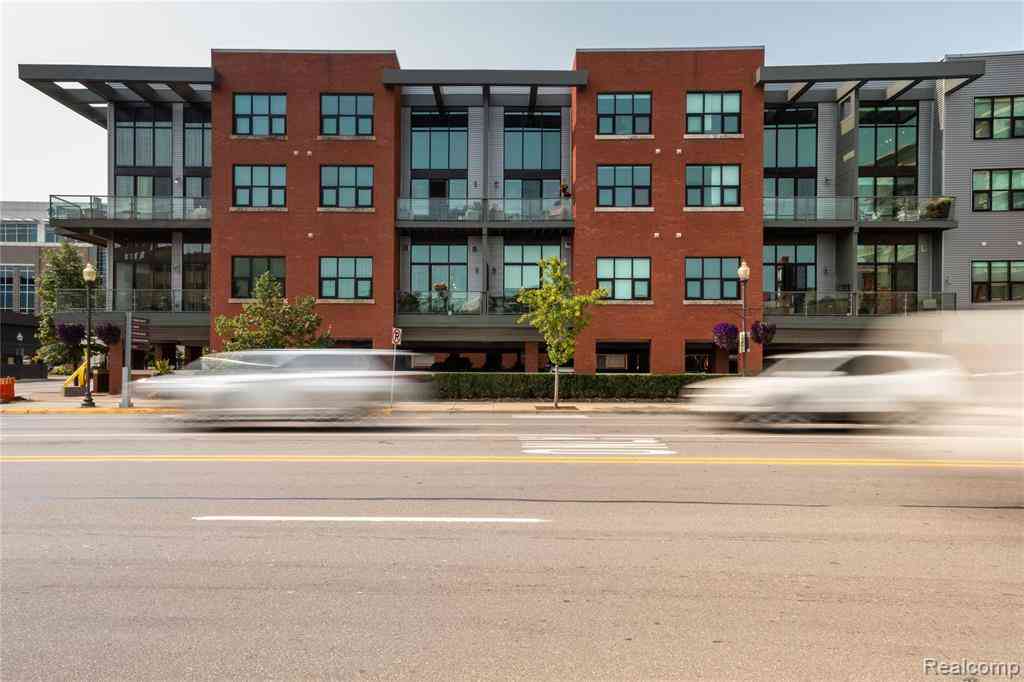 Condo For Rent - 111 N Main Street  #303<br/> Royal Oak, MI 48067