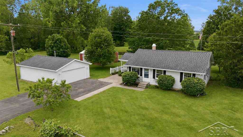 Homes For Sale - 2138 S Smiths Crossing Road <br/> Midland County, Midland, MI 48640