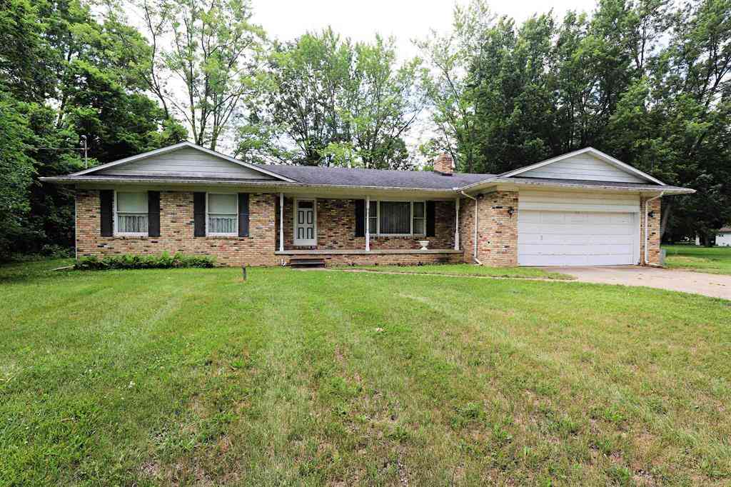 Homes For Sale - 10011 W Coldwater Road <br/> Flushing, MI 48433