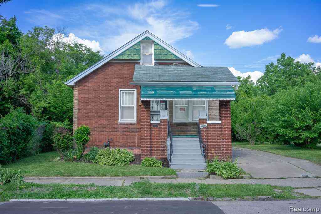 Homes For Sale - 5672 Saint Clair Street <br/> Detroit, MI 48213