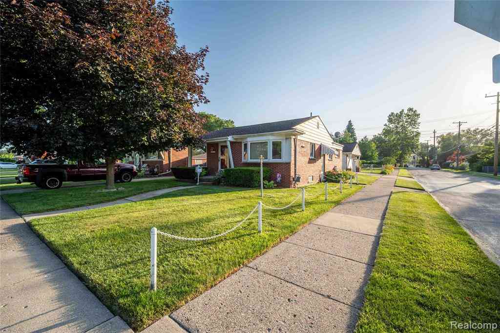 Homes For Sale - 4402 Vassar Street <br/> Wayne County, Dearborn Heights, MI 48125