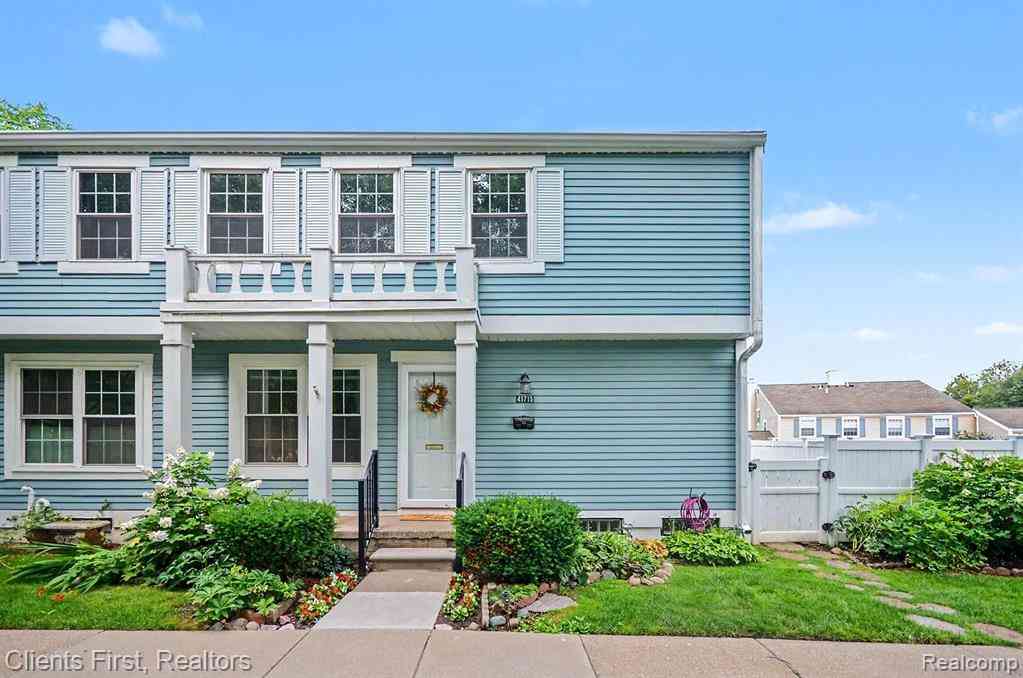 Condo For Sale - 41715 Onaway Drive <br/> Northville, MI 48167
