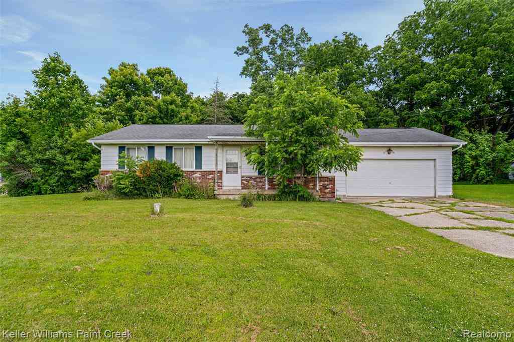 Homes For Sale - 6427 Gale Road <br/> Atlas, MI 48411