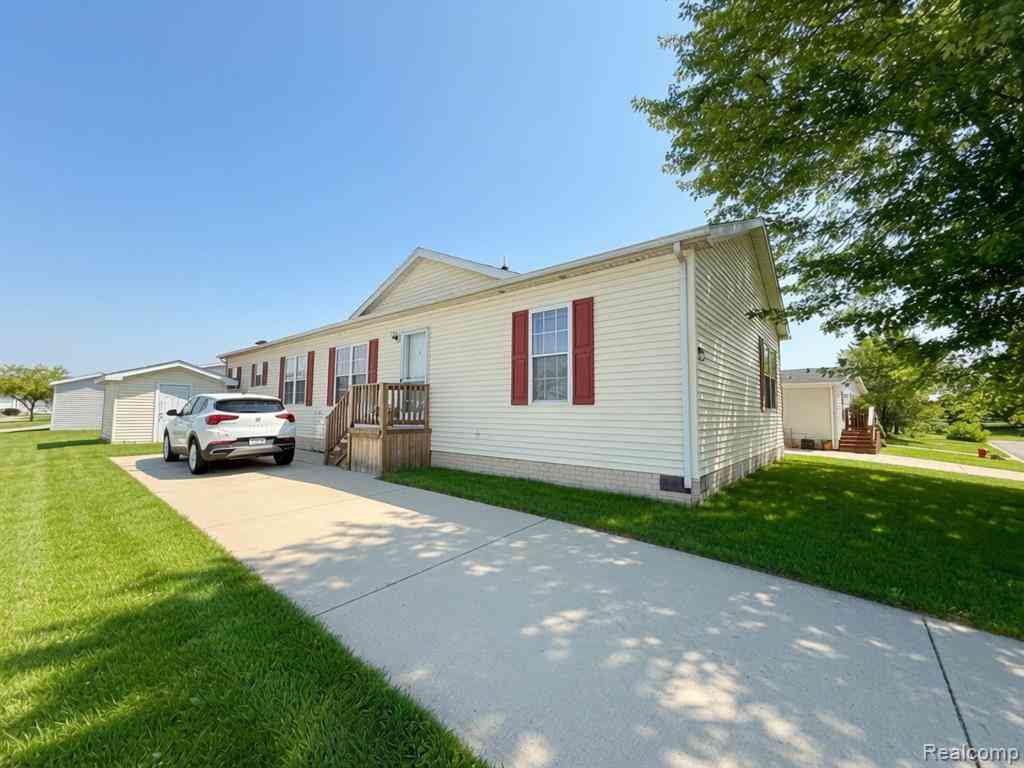Homes For Sale - 8205 Harrow Court <br/> Washtenaw County, Northville, MI 48167