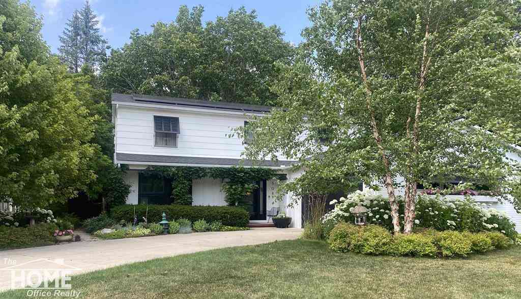 Homes For Sale - 1508 Alta Vista Drive <br/> Owosso, MI 48867