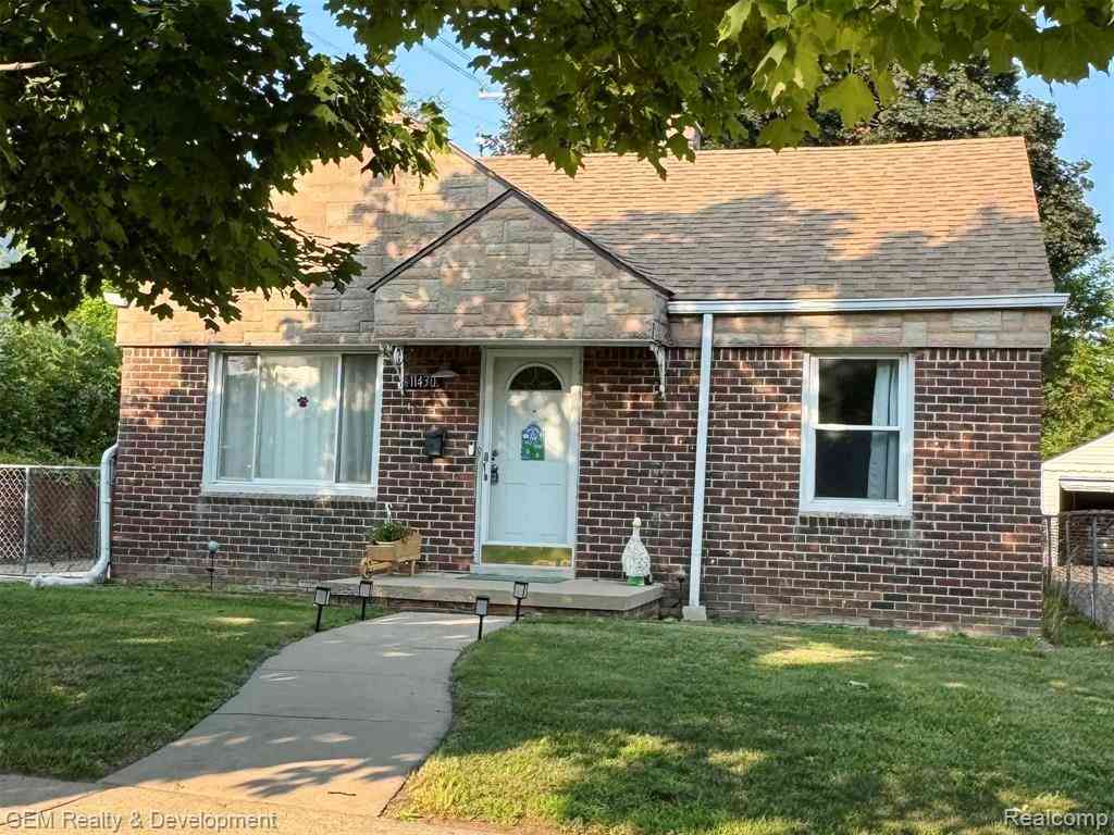 Homes For Sale - 11430 Garfield  <br/> Redford, MI 48239