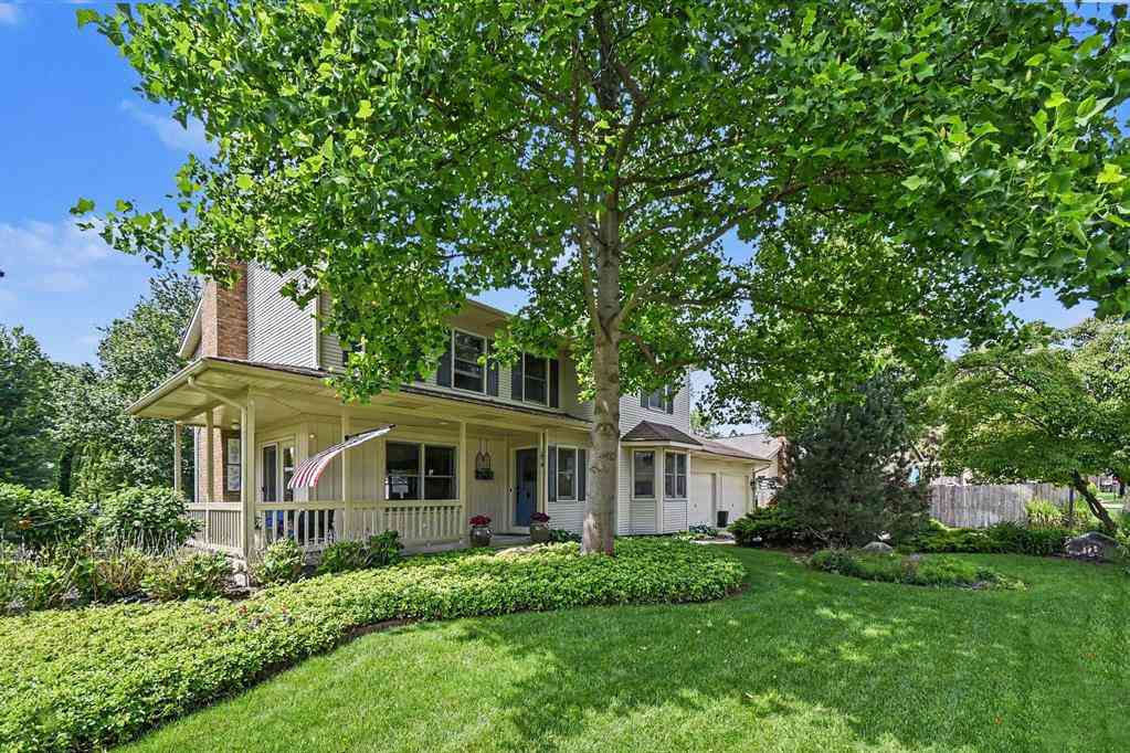 Homes For Sale - 1878 Glenvale Drive Sw SW<br/> Kent County, Wyoming, MI 49519