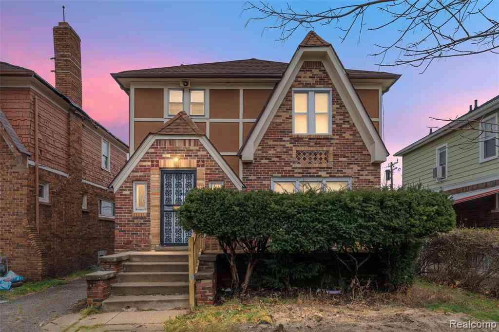 Homes For Sale - 16150 Washburn Street <br/> Wayne County, Detroit, MI 48221