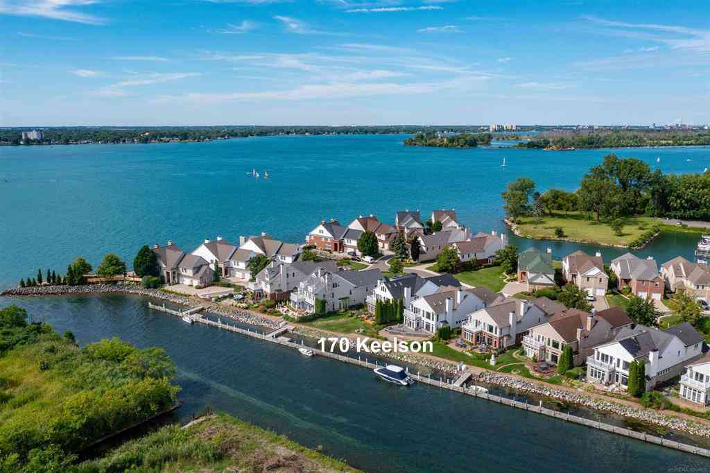 Condo For Sale - 170 Keelson Drive <br/> Detroit, MI 48215
