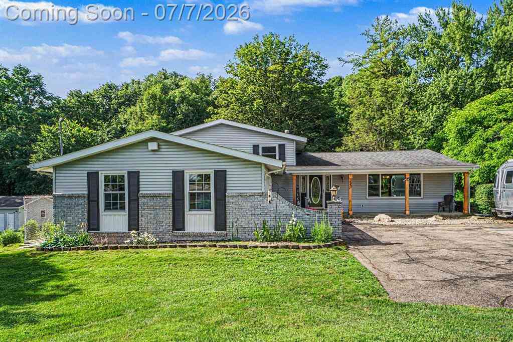 Homes For Sale - 355 W F Avenue <br/> Kalamazoo, MI 49009