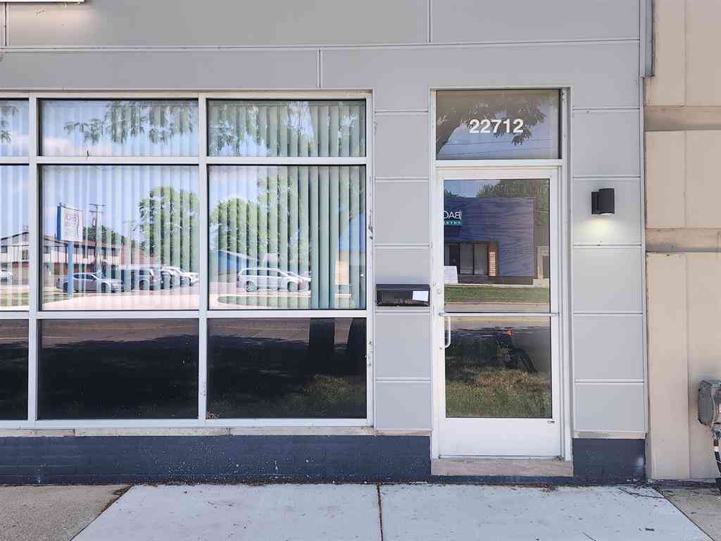 Homes For Rent - 22712 Harper Avenue <br/> Saint Clair Shores, MI 48080