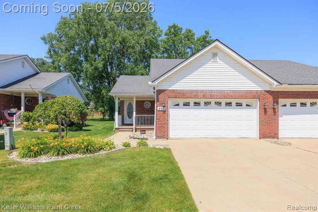 Condo For Sale - 465 Victoria Lane <br/> Macomb County, Romeo, MI 48065
