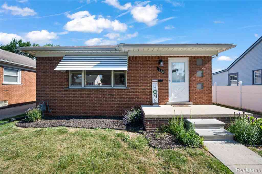 Homes For Sale - 1760 Sycamore Street <br/> Wayne County, Wyandotte, MI 48192
