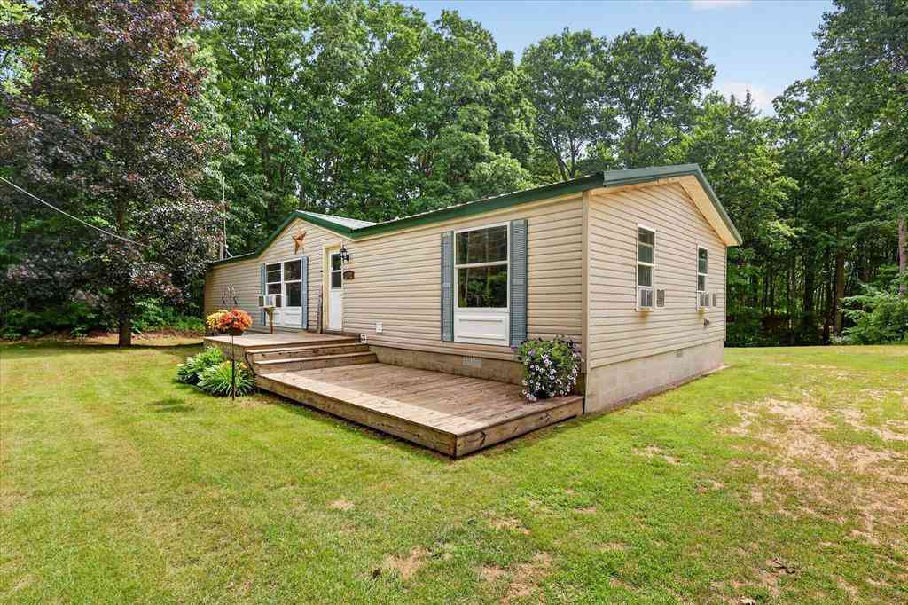 Homes For Sale - 16300 Myers Lake Avenue Ne NE<br/> Kent County, Sand Lake, MI 49343