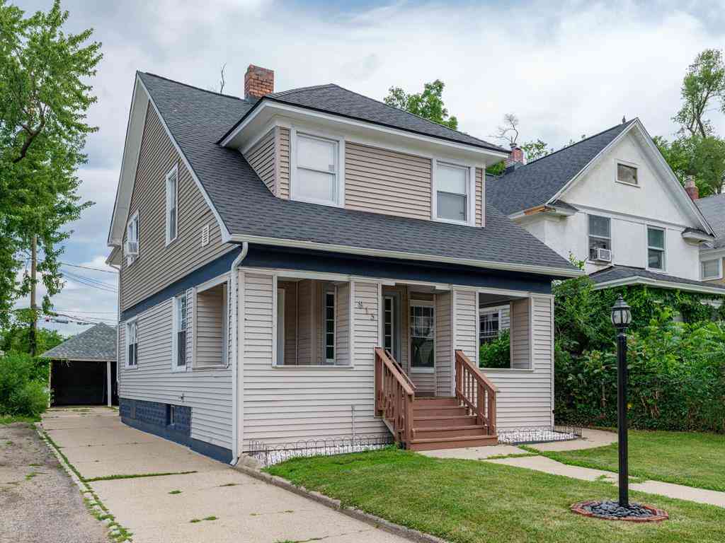 Homes For Sale - 813 Reed Street <br/> Kalamazoo, MI 49001