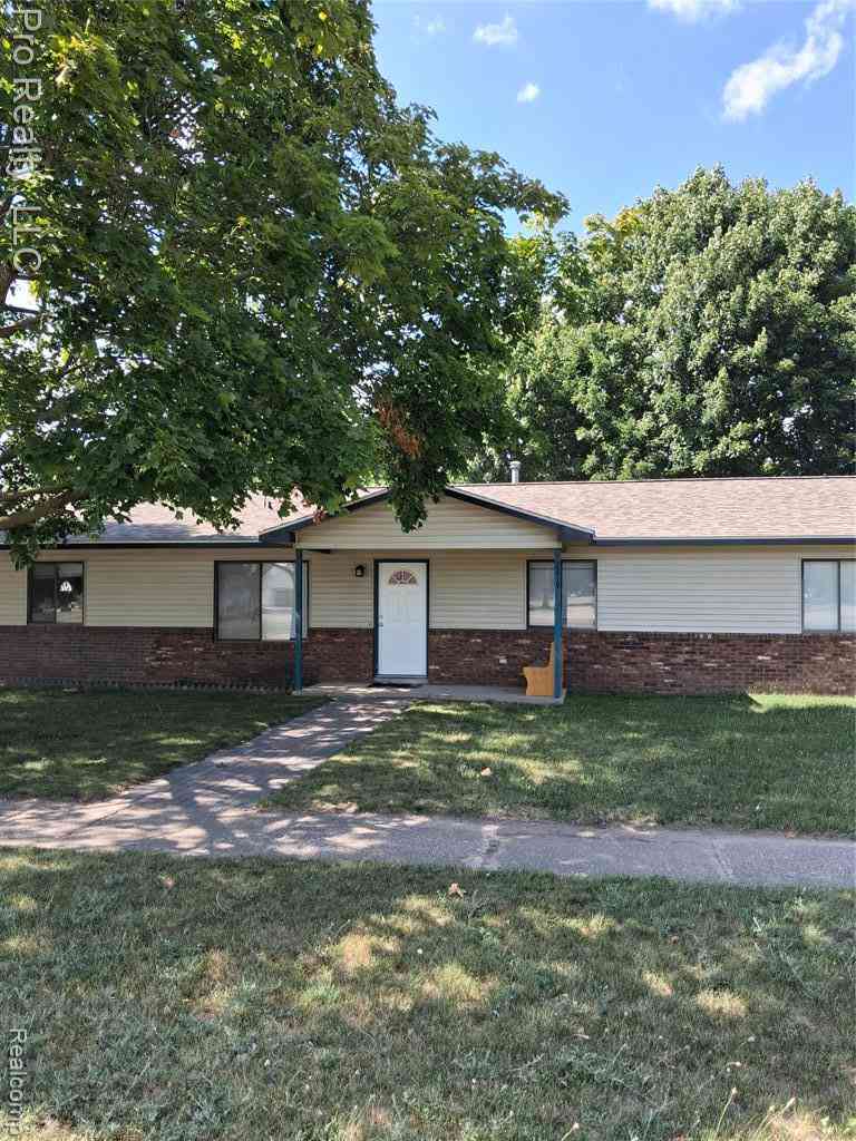 Homes For Sale - 2219 Lakeview Avenue <br/> Washtenaw County, Ypsilanti, MI 48198