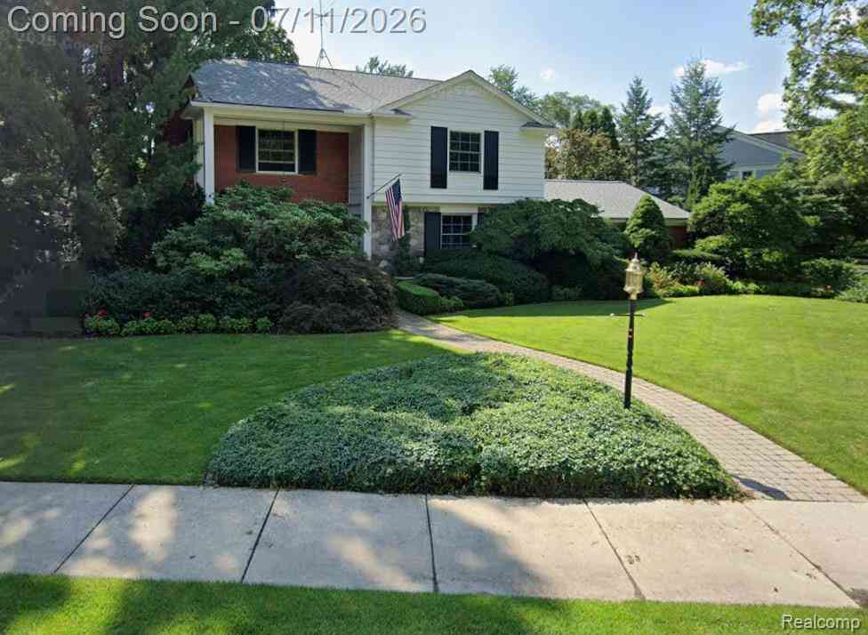 Homes For Sale - 3033 Chewton Cross  <br/> Bloomfield Hills, MI 48301