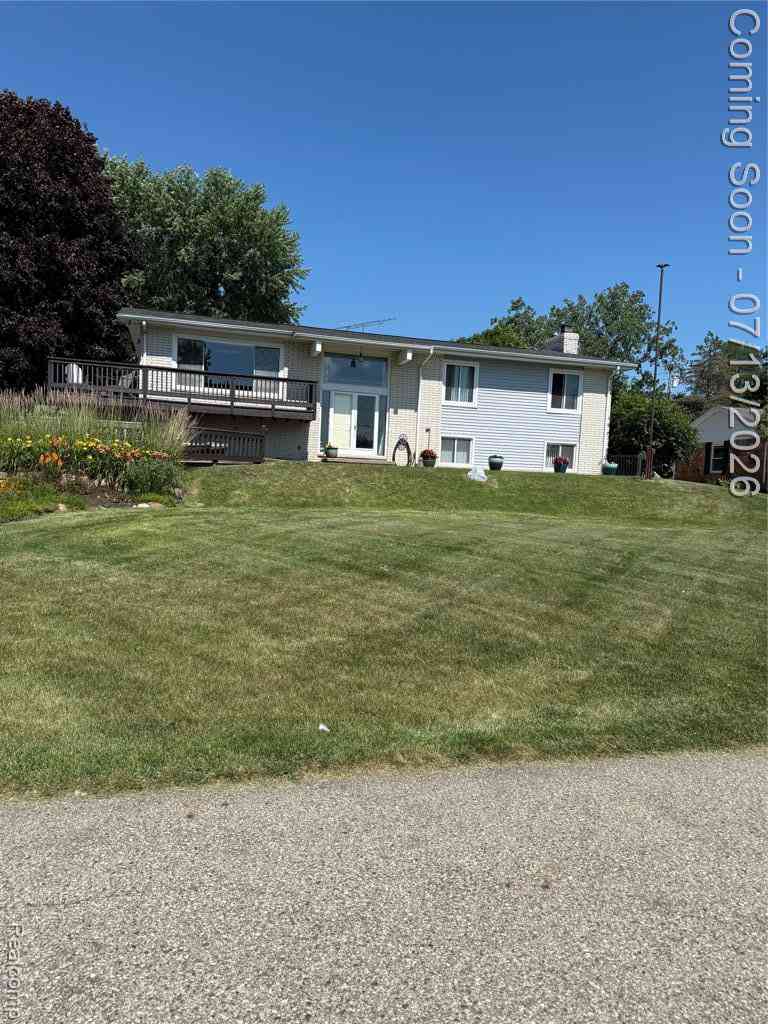 Homes For Sale - 10504 Tamryn Boulevard <br/> Holly, MI 48442
