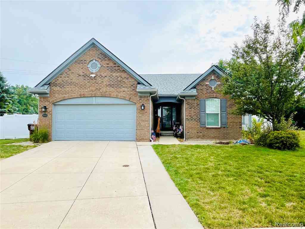 Homes For Sale - 9045 Birch Pointe Drive <br/> Newport, MI 48166