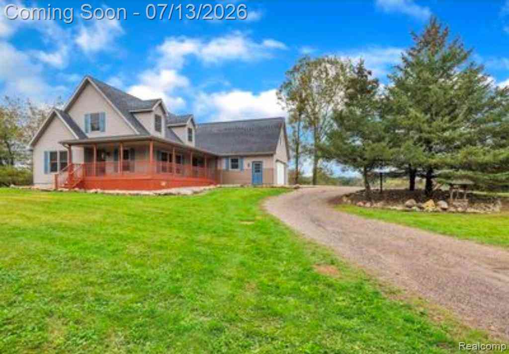 Homes For Sale - 12601 Angle Road <br/> Bath, MI 48808