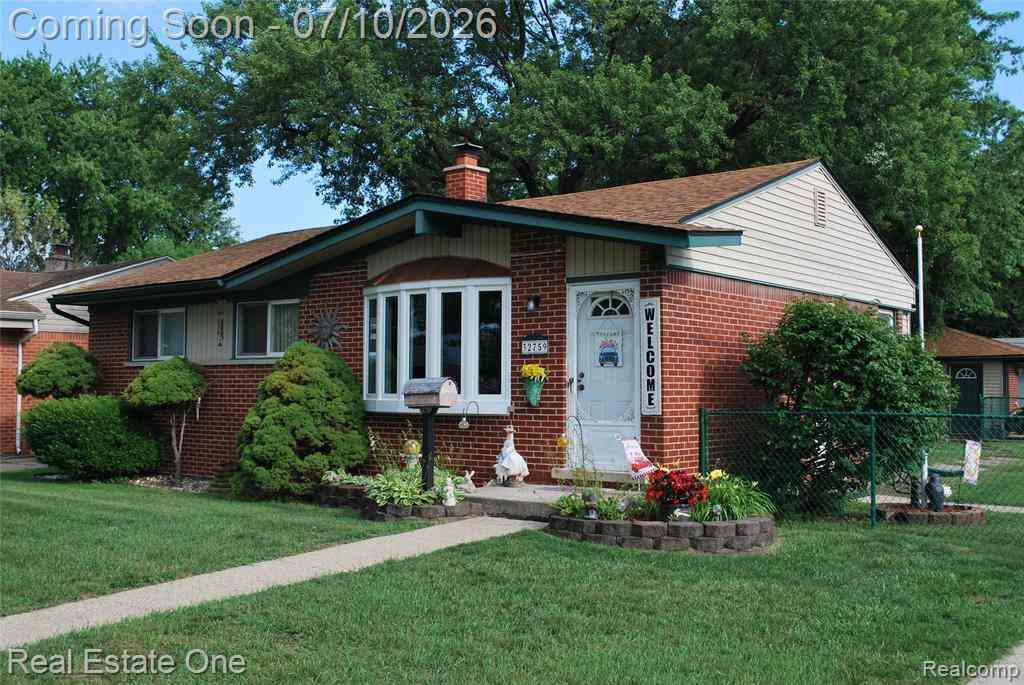 Homes For Sale - 32759 Birchwood Street <br/> Wayne County, Westland, MI 48186