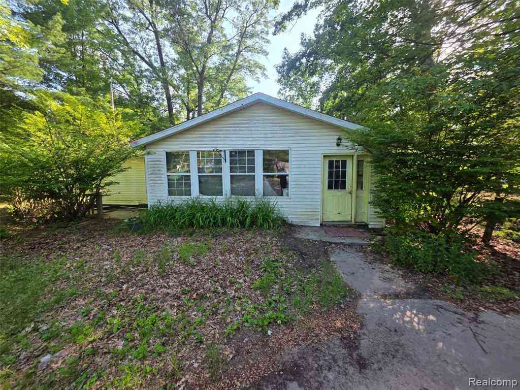 Homes For Sale - 5420 Randy Drive <br/> Prescott, MI 48756