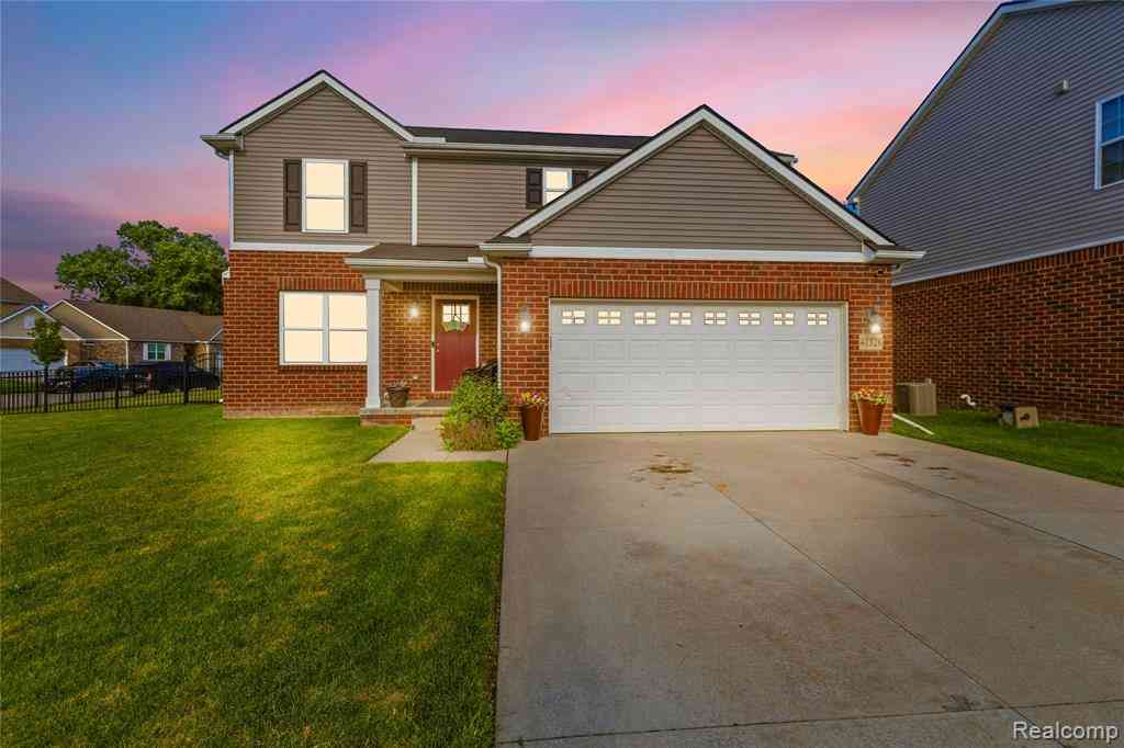Homes For Sale - 41328 Rugosa Drive <br/> Clinton Township, MI 48038