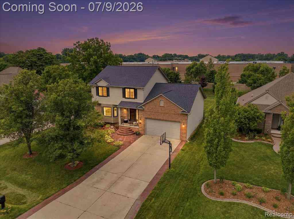 Homes For Sale - 7747 W Pearson  <br/> Macomb County, Utica, MI 48316